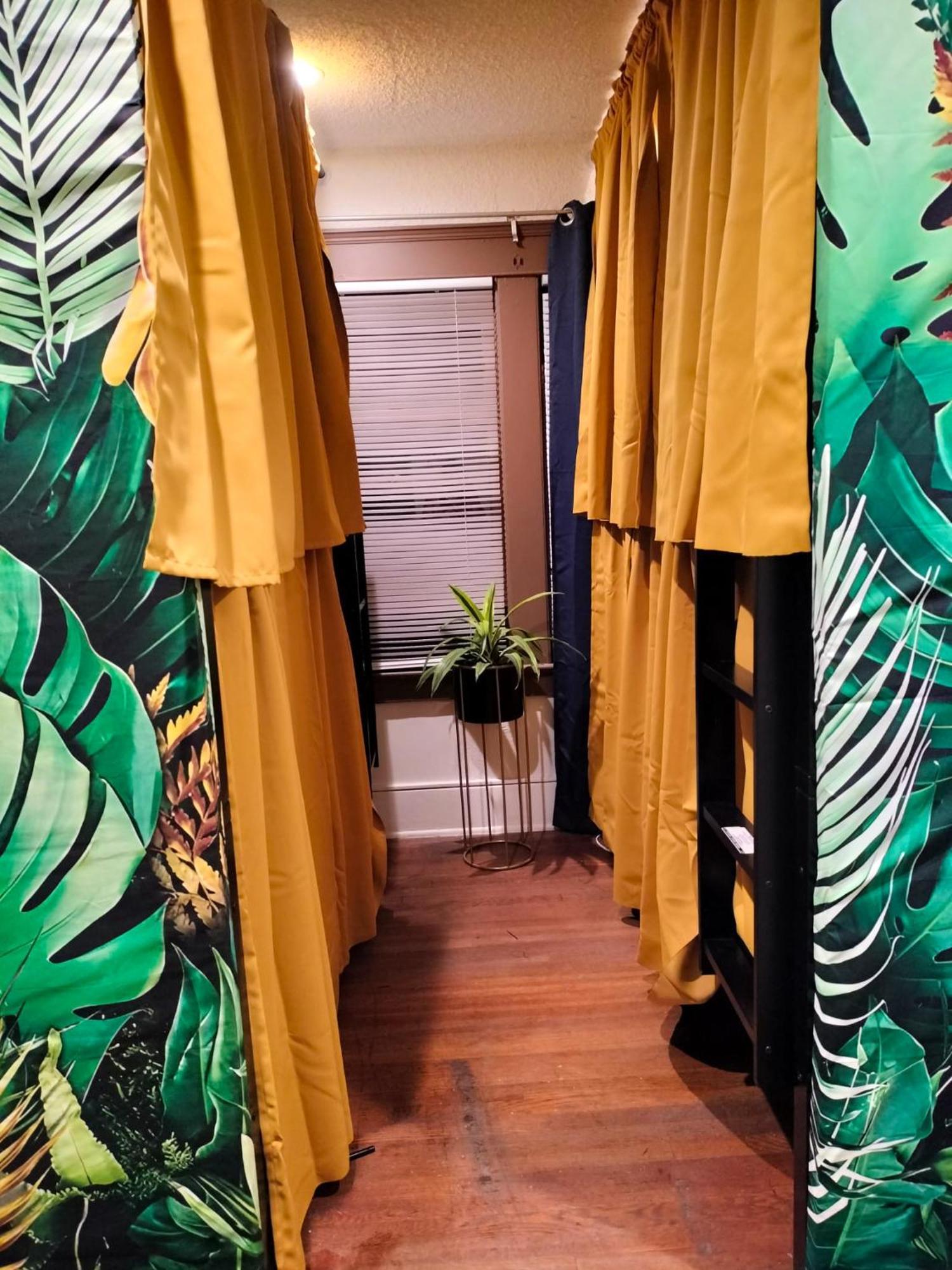 Echo Zen Hostel ロサンゼルス エクステリア 写真